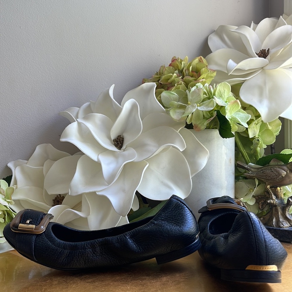 Burberry Black Leather Ballet Flats - Picture 3 of 14